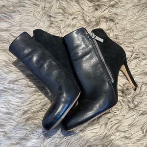 Michael Kors heeled booties (leatherxsuede)